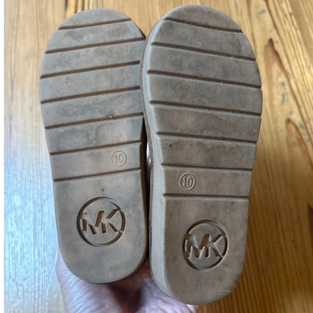 Michael Kors Winter Boots Kids Brown Monogram Faux Fur Logo SIZE 10